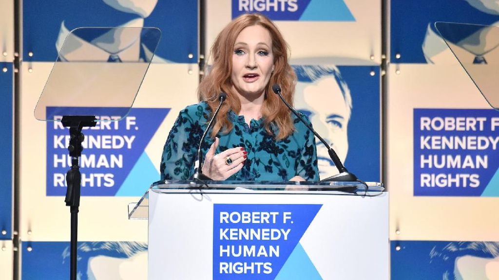 Bintang Serial HBO Bela JK Rowling soal Sentimen Antitransgender
