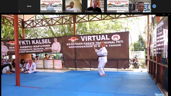 Federasi Karate Tradisional Indonesia (FKTI) menggelar kejuaraan nasional karate virtual, Sabtu (29/8/2020), dan diikuti 363 karateka di seluruh Tanah Air.