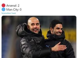 Meme Liverpool Gagal Juara, Arsenal Kembali Angkat Trofi