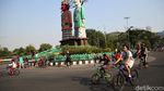 Potret Warga Bersepeda di Jalan Benyamin Sueb Kemayoran