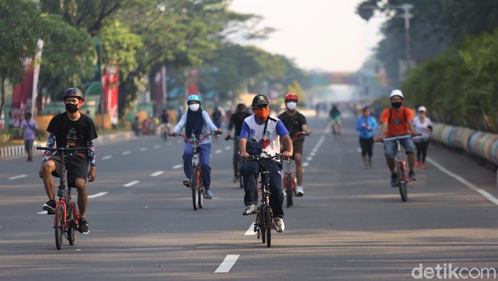 Pemprov DKI Jakarta kembali memberlakukan kawasan khusus pesepeda di sejumlah jalan Ibu Kota. Salah satunya Jalan Benyamin Sueb di Kemayoran.