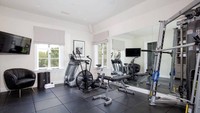 Di dalam rumah mereka juga ada ruang gym mini sebagai pusat kebugaran.  Foto: Justin Bieber/ Istimewa