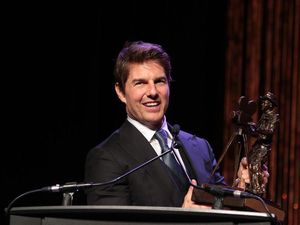 Tom Cruise Dipuji Baik Meski Penganut Scientology
