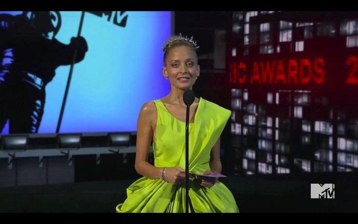 In this video grab issued Sunday, Aug. 30, 2020, by MTV, Nicole Richie presents an award during the MTV Video Music Awards. (MTV via AP)