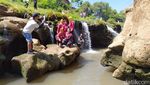 Air Terjun Mini yang Lagi Ngehits di Pasuruan