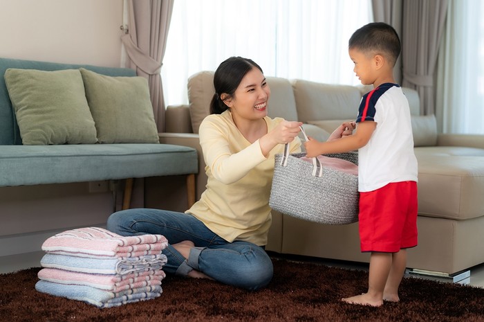anak bantu ibu
