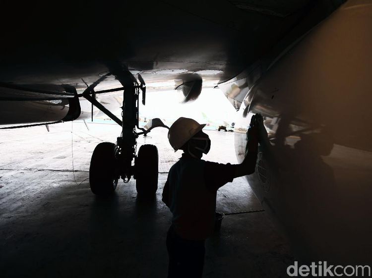 Mengintip Perawatan Pesawat Garuda untuk Cegah COVID-19
