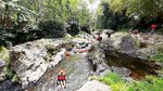 Foto: Uji Nyali Menaklukkan Curug Keren di Banyumas