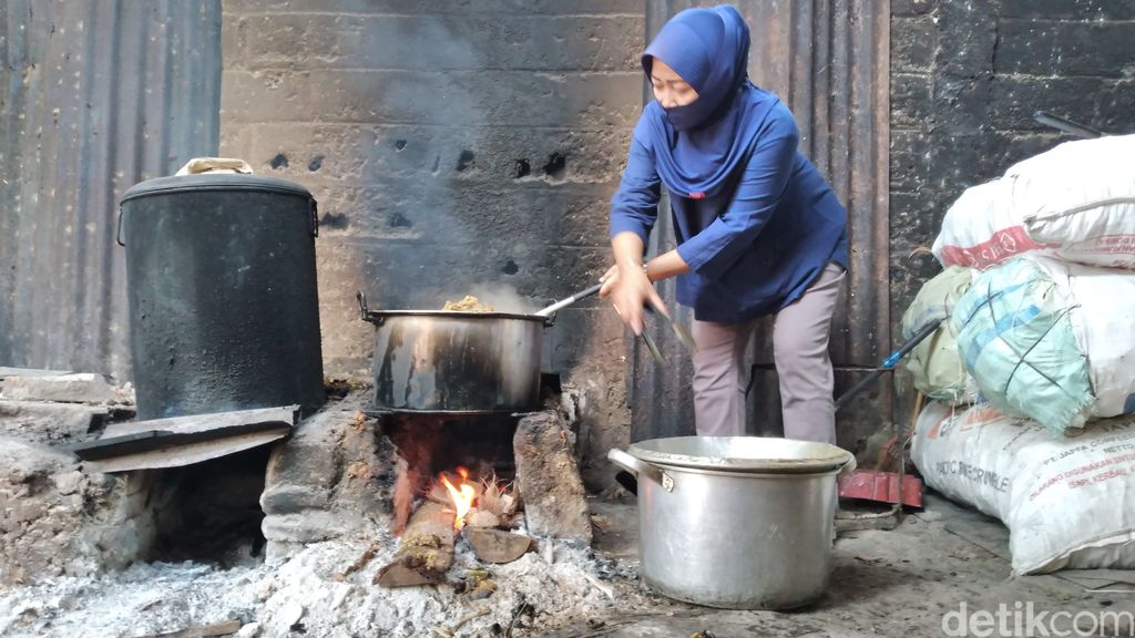 Dari Bandara YAI, Jangan Lupa Mampir Makan Lelung di Gule Sawah