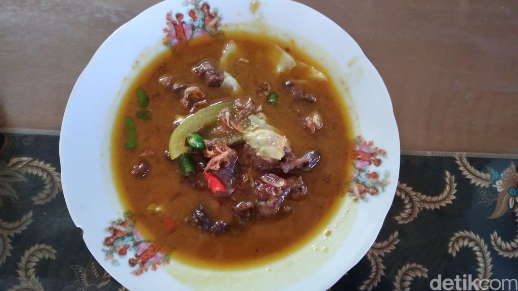 Dari Bandara YAI, Jangan Lupa Mampir Makan Lelung di Gule Sawah