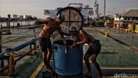 Pasalnya, pada kuartal II sudah minus 5,32%. Resesi adalah kondisi di mana pertumbuhan ekonomi minus dua kuartal berturut-turut.