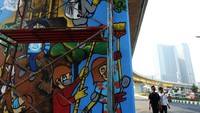 Mural tersebut salah satu bentuk sosialisasi kepada warga Bekasi untuk berperang melawan virus Corona.