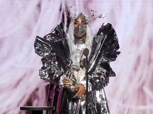 Lady Gaga Tampil Heboh di MTV VMA 2020, 9 Kali Ganti Baju