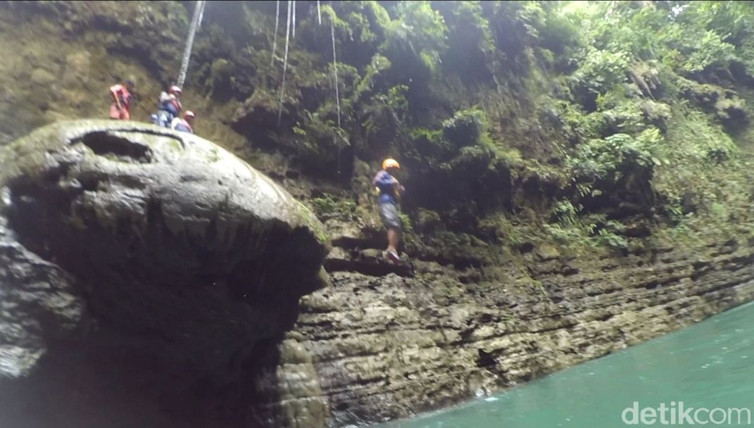 Green Canyon Pangandaran