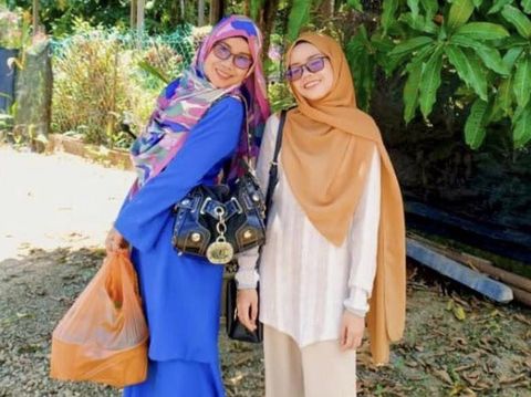 heni Hani dan adik-adiknya