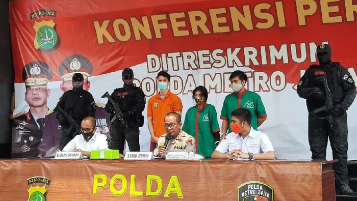 Ibu-Anak Pemilik Ganja Jadi Tersangka Kasus Penganiayaan Polisi