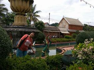 Menjelajahi Situs UNESCO di Laos, Luang Prabang