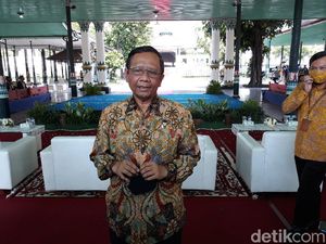 Soroti Praktik Industri Hukum di RI, Mahfud Md Ingatkan Sanksi Moral