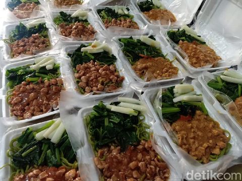 Mekanik Alat Berat Banting Stir Bikin Mie Organik dampak corona