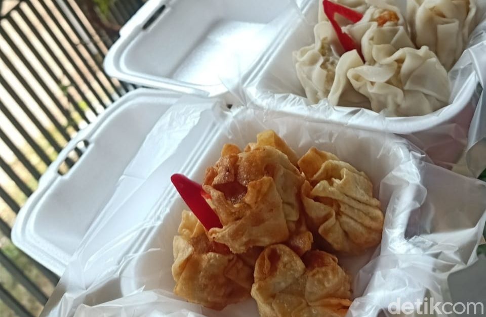 Di PHK, Pria Ini Banting Stir Jualan Mie Organik