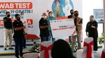 Mobil Laboratorium Bergerak untuk Pemeriksaan COVID-19