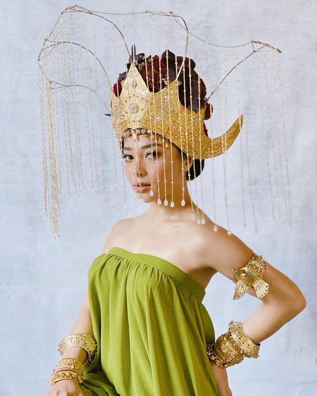 Nikita Willy dan Indra Priawan sebelumnya telah melangsungkan pertunangan. Pertunangan keduanya telah digelar pada 26 Juli 2020. Kini keduanya tengah mempersiapkan pernikahannya. Foto: Instagram @lxemoments