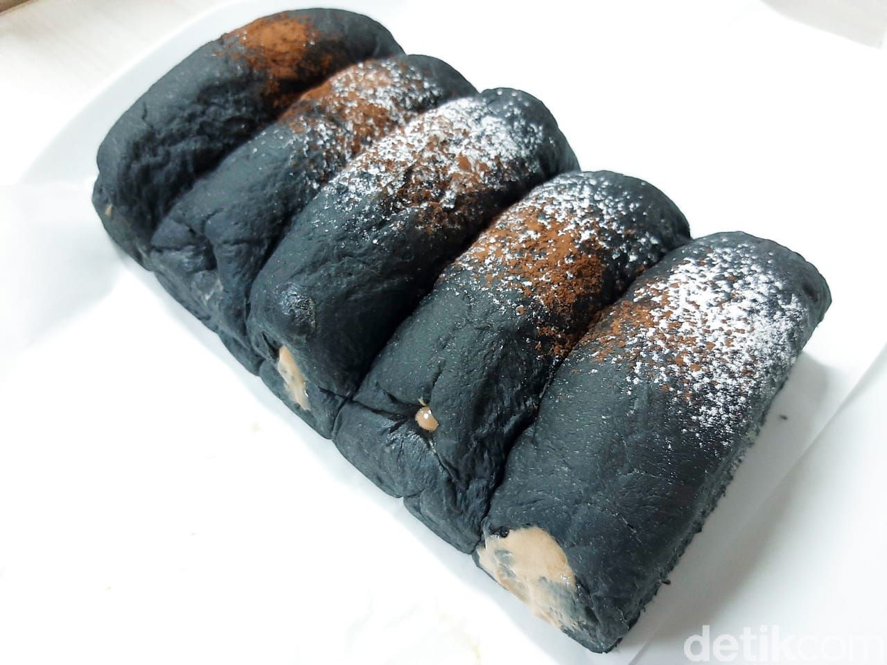 Review Oishii Japanese Bake