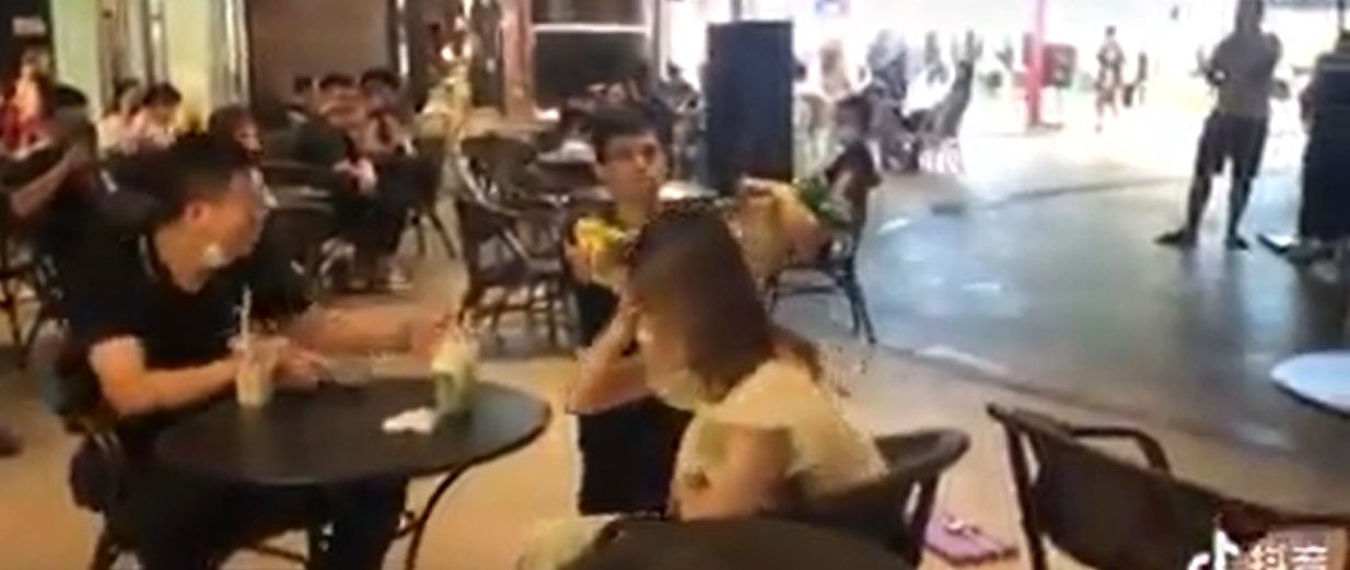 Nyatakan Cinta Pakai Buket Pisang, Akhirnya Malah Ditolak