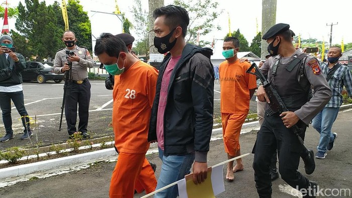 Polisi Ciamis tangkap 2 petuas KPK gadungan.