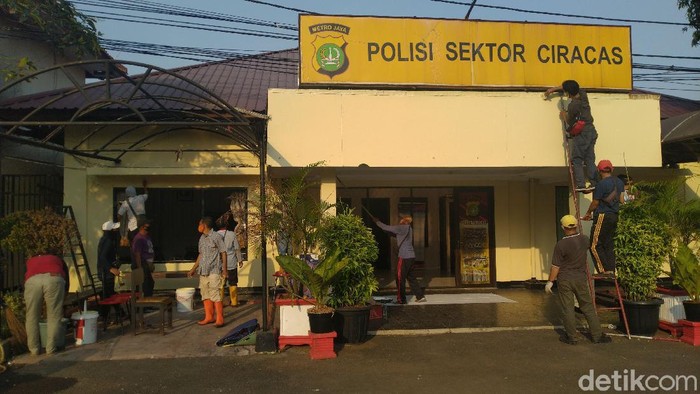 Polsek Ciracas, Jakarta Timur