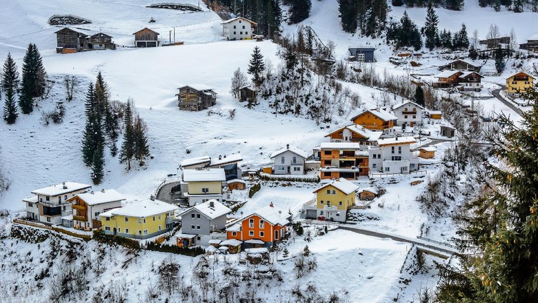 Winter tourism is very attractive in Ischgl. Nice modern place for vacation and rest. This is small colourful village in suburb. Photography is taken from Kapl Dorf.
