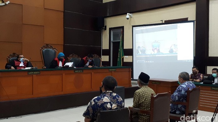 Sidang lanjutan kasus penimbunan dan penjualan HP ilegal oleh PS Store (Dwi Andayani/detikcom)