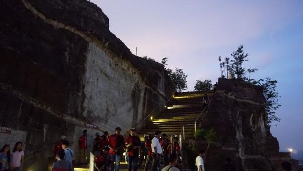 Tebing Breksi