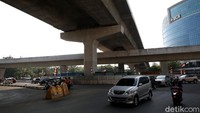 Seperti diketahui, Tol Pulo Gebang-Kelapa Gading ini membentang sepanjang 9,3 kilometer.