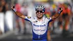 Alaphilippe Rebut Jersey Kuning Setelah Menangi Etape 2 Tour de France