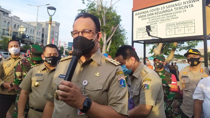 Anies Siapkan Regulasi Isolasi Pasien Corona, Tak Ada yang Mandiri di Rumah