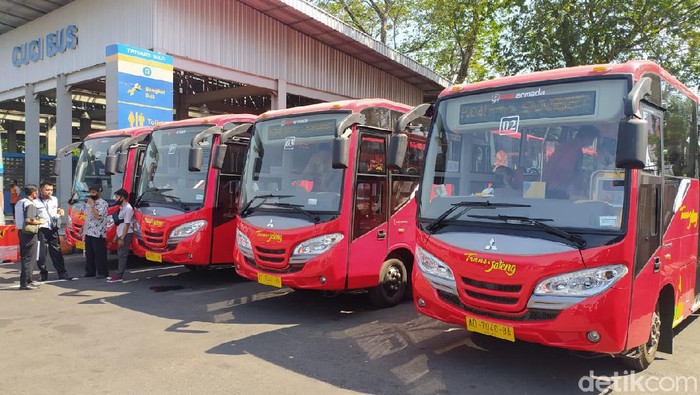 Bus trans Jateng
