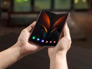Ini Spesifikasi Galaxy Z Fold 2 yang Resmi Dirilis