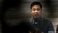 CEO PT Jouska Finansial Indonesia (Jouska) Aakar Abyasa Fidzuno mewakili PT Mahesa Strategis Indonesia menyatakan telah mencapai kesepakatan damai dengan sejumlah klien yang mengalami kerugian karena transaksi saham.