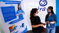 Hal itu dilakukan guna mendukung teman tuli untuk dapat berkomunikasi dengan lebih lancar selama masa pandemi.  dok. Asuransi Astra
