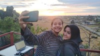 Kafe yang dibuat sekitar dua tahun lalu tersebut memang dirancang untuk wisatawan yang suka berswafoto. (Moehammad Bakrie/detikcom)