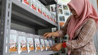 Diketahui, hingga saat ini IjaahMoe sudah mendistribusikan jamu miliknya di 6 rumah makan dan 1 apotek.