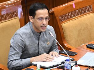 Nadiem Minta Laporkan Kampus Tak Salurkan Bantuan UKT, Janji Tegas