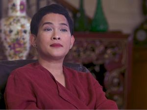 Oscar Lawalata Berbikini: Tak Ada yang Perlu Disembunyikan