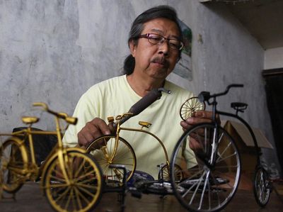 Perajin Miniatur Sepeda Sasar Pasar Daring