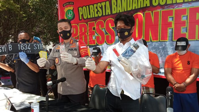 Polisi tangkap komplotan peaku pembiusan penumpang di Bandara Soetta