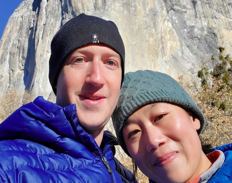 Ronaldo vs Zuckerberg