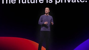 Mark Zuckerberg yang berumur 36 tahun adalah pendiri dan bos Facebook, juga Instagram dan WhatsApp. Di Instagram, ia lebih bergaya low profile walau harta kekayaannya melimpah ruah, USD 107 miliar. Di aplikasi miliknya ini, Zuck punya follower sekitar 6,7 juta. Foto: Instagram