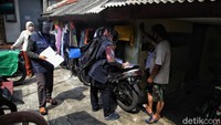 Dipastikan, setiap petugas telah menjalani tes cepat massal atau rapid test dan swab beberapa hari lalu. Bahkan dalam menjalani tugas, PS diwajibkan menerapkan protokol kesehatan 3M (menggunakan masker, cuci tangan, dan jaga jarak).   