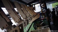 Satu buah sepeda pushbike dijual kisaran harga 300 ribu rupiah.